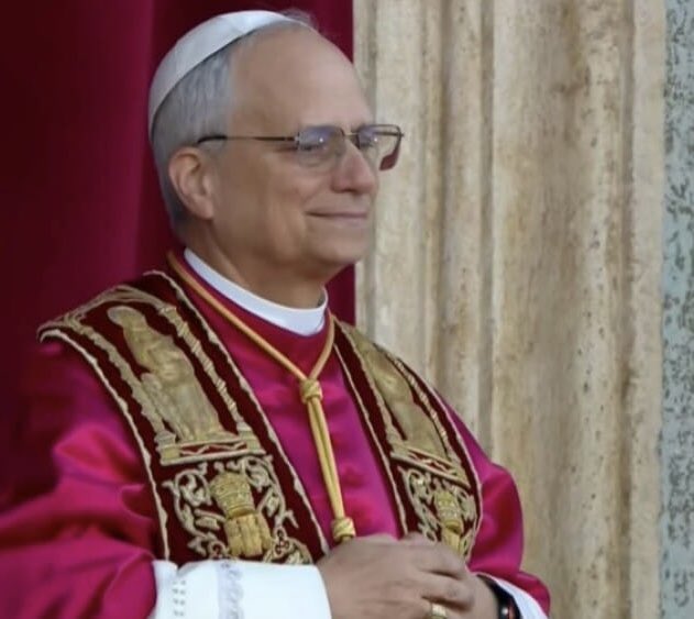 Que tous les Chrétiens aident notre Pape à porter les messages du Christ, pour la Justice et la Paix.
Vive le Pape Léon XIV !

#HabemusPapam