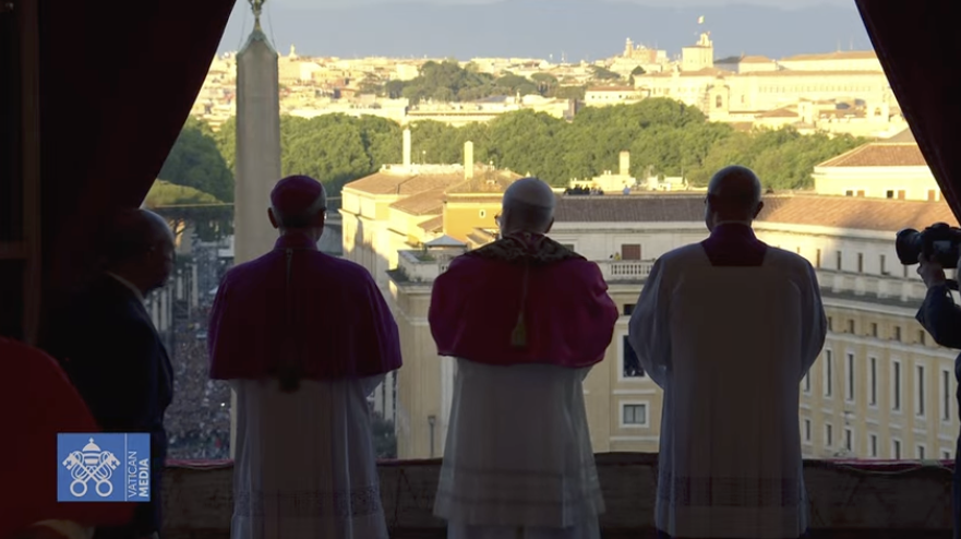 _karinaframirez's tweet photo. #PopeLeo Congrats to Cardinal Robert Prevost (Pope Leo XIV), the first American pope in the Catholic Church's 2,000-year history. https://t.co/SeUaJvG4TE… #papaleón https://t.co/KwXTAm8PBo
