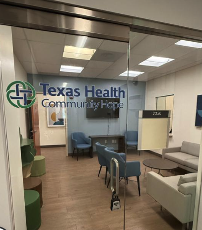 Comm_Lflne_Cntr's tweet photo. We're honored to partner with Texas Health in launching the Texas Health Community Resource Center (CRC) in Allen—an innovative, holistic health hub dedicated to serving Collin County residents facing chronic conditions and barriers to care. 💙🏥 https://t.co/XCOa550hzl