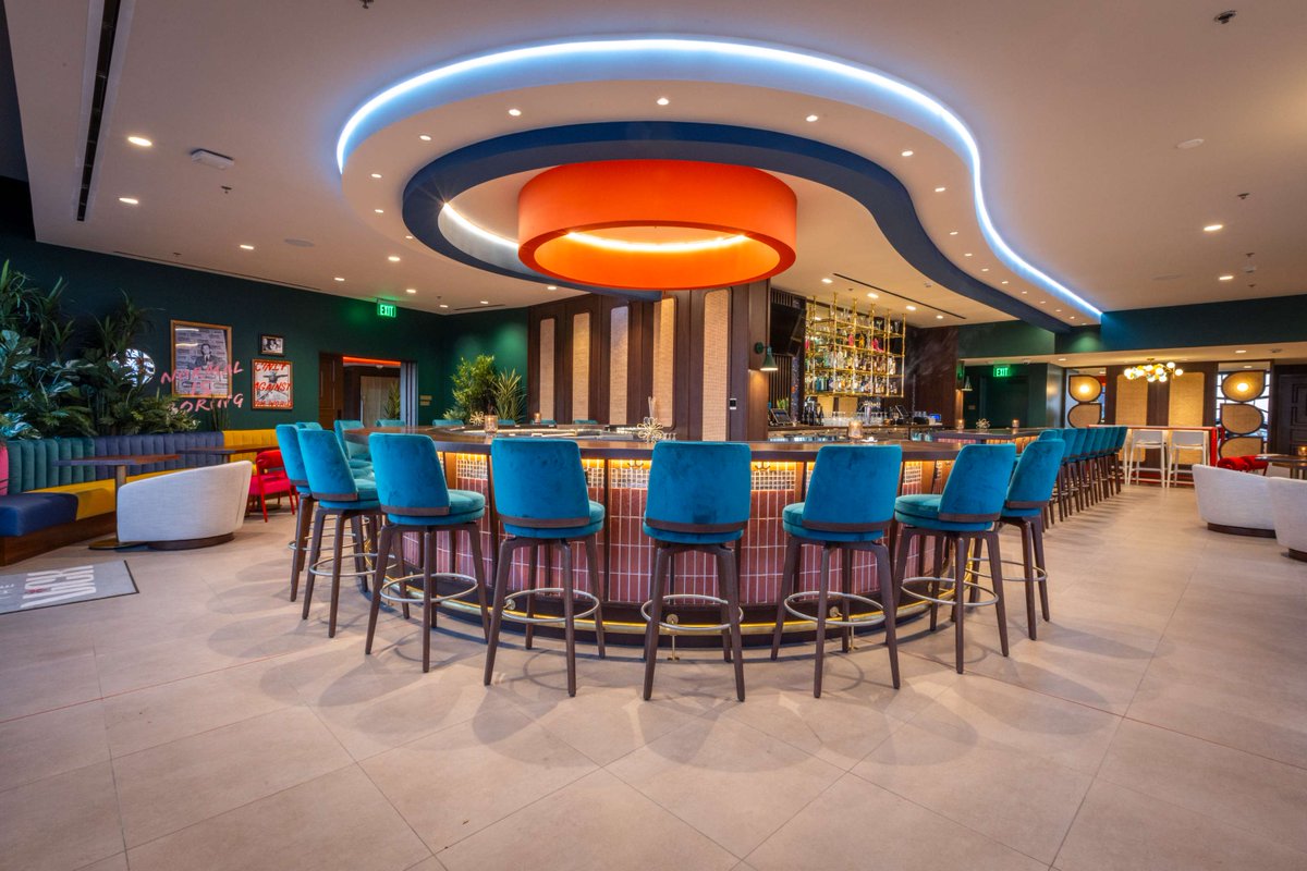Raising the Bar – The Vick offers creative specialty cocktails, a vibrant atmosphere and views of the city 👉  cincymagazine.com/raising-the-ba…