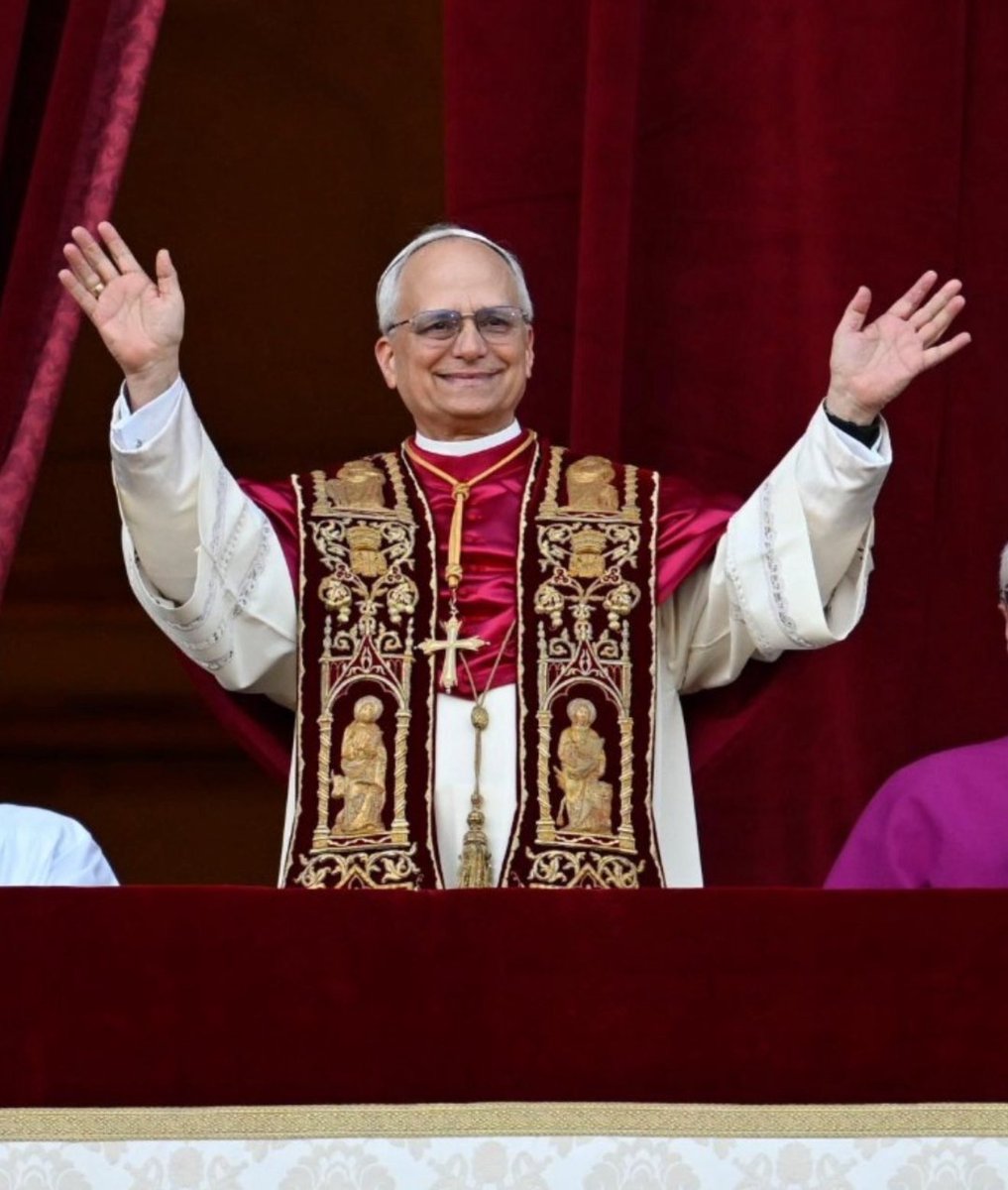 |BREAKING NEWS|
Lana Del Rey converts to Islam after Robert Prevost is announced as the new pope 
#Pope #LanaDelRey