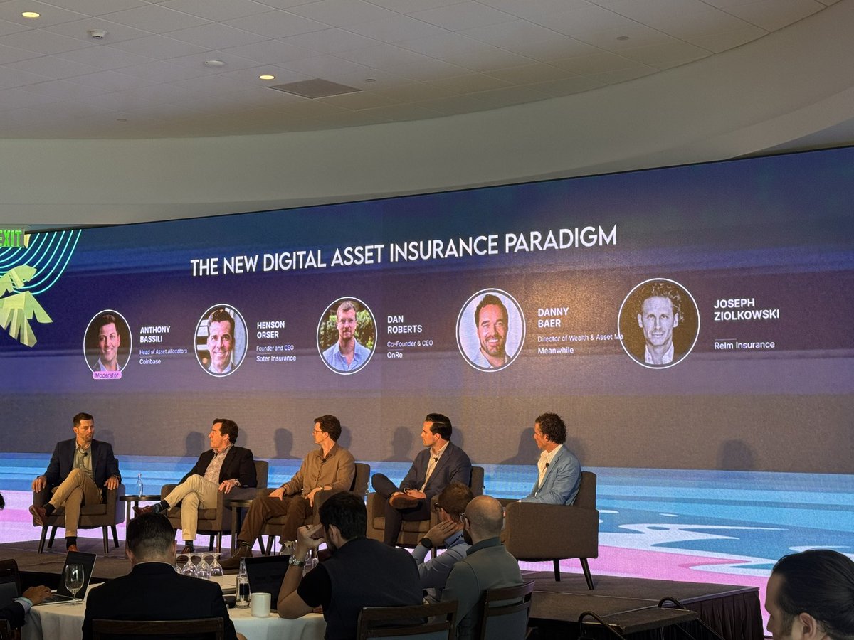 Yev🇺🇦 (@jerh17) on Twitter photo Insurance is a big topic here in Bermuda at <a href="/DigitalFinForum/">Digital Finance Forum</a> moderated by <a href="/SmartestBeta/">Anthony Bassili 🇺🇸</a> Insurance is a big topic here in Bermuda at <a href="/DigitalFinForum/">Digital Finance Forum</a> moderated by <a href="/SmartestBeta/">Anthony Bassili 🇺🇸</a>