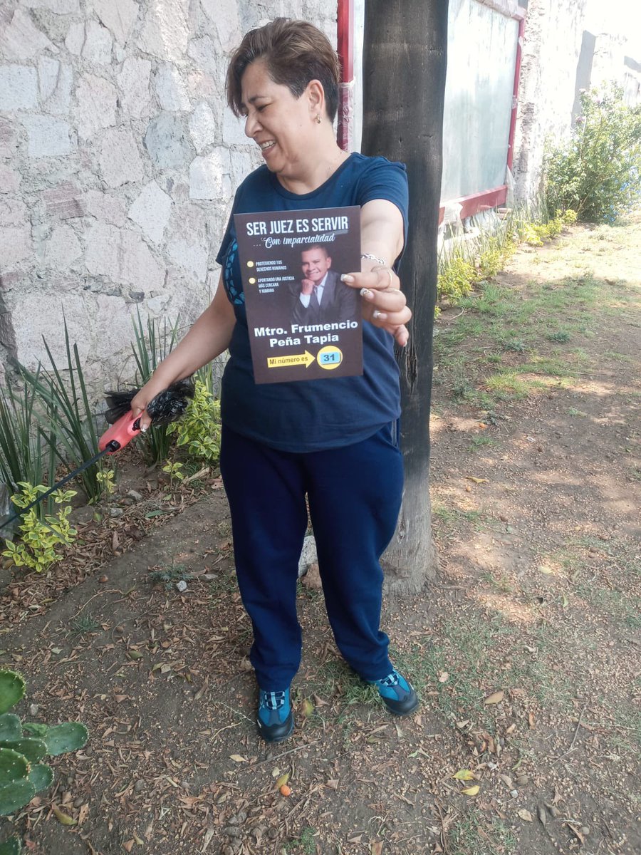 mtropenatapia's tweet photo. Nuestro equipo ya está en las calles de las alcaldías #AlcaldiaGAM #alcaldiacuauhtemoc repartiendo volantes. No se olviden soy el Número 31 y porque ser Juez es servir y servirte #candidato #campaña #VamosAGanar https://t.co/6xRVMolUDV