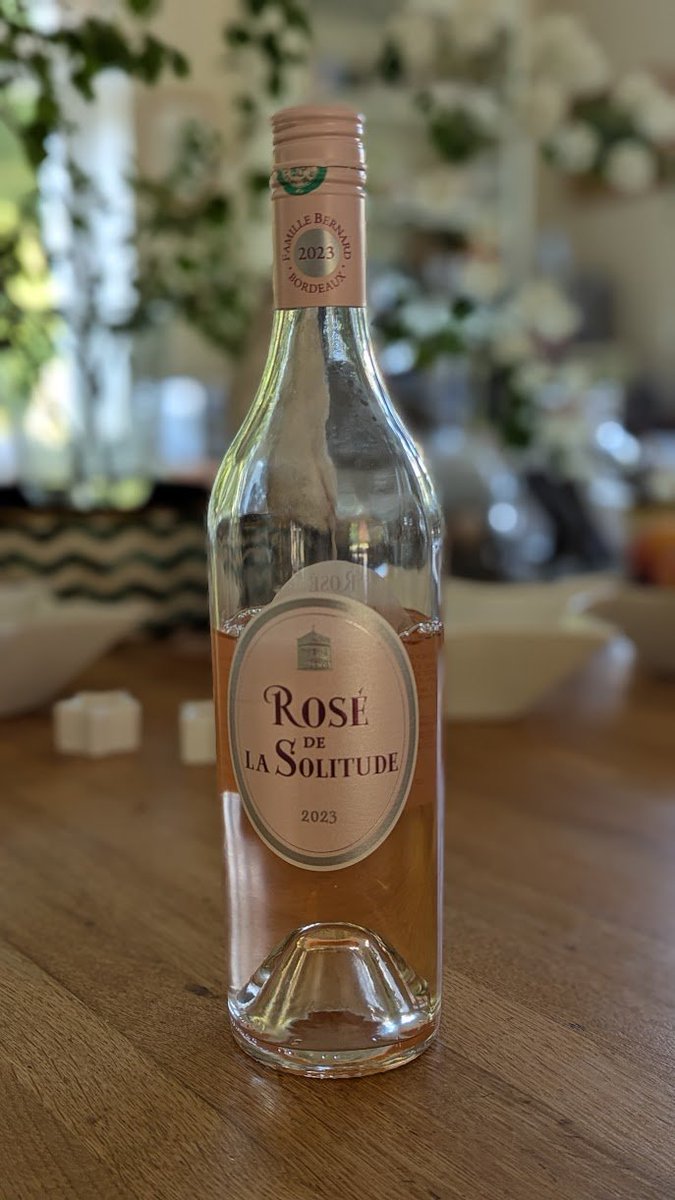CharlesNF_no2's tweet image. I'm not the biggest rosé drinker & don't buy into the over hyped Provencal ones, but have to say rather like this one. Think a year's ageing does it good too, though I know many seem to think they have to have the latest vintage & nothing else!