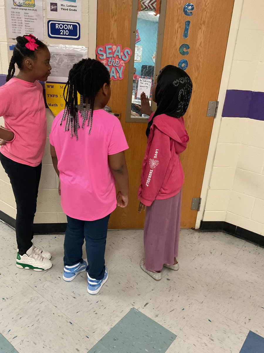 BellshirePE's tweet photo. @MNPS_kidshealth 
#MNPSWellnessWeek2025 
wear pink 
Kind message 
Bellshire elementary https://t.co/k64TMFVsf5