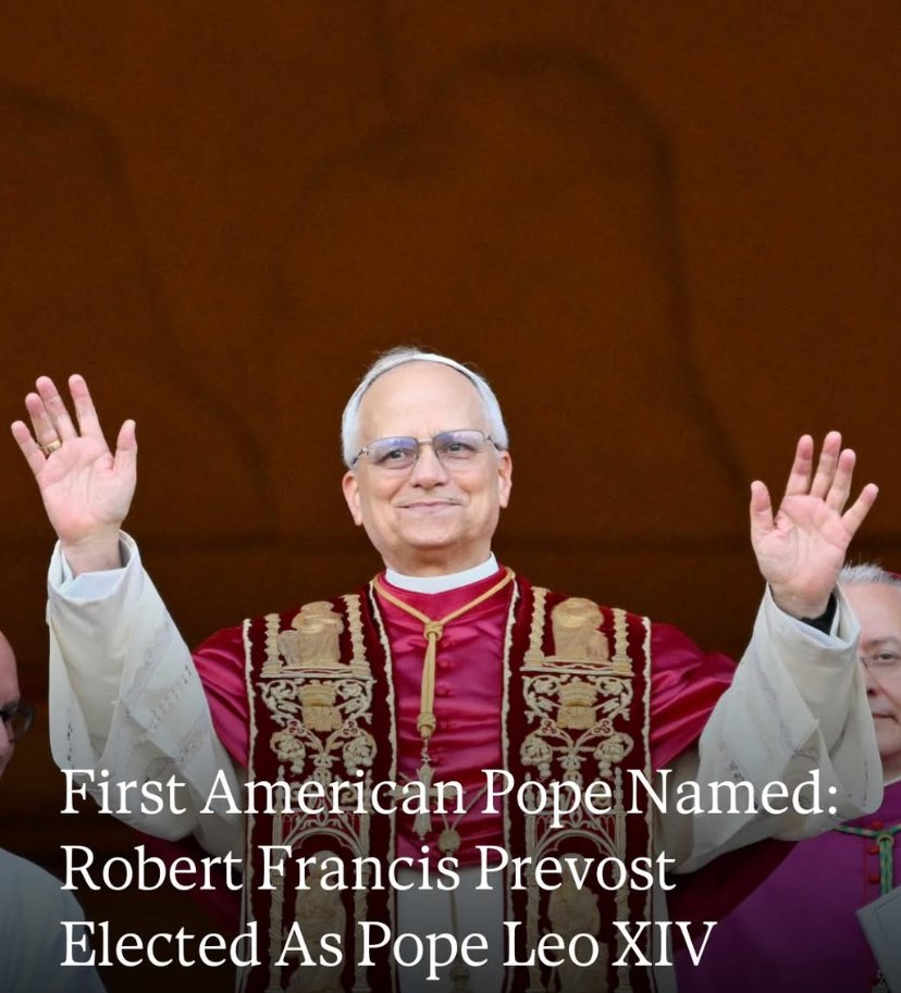 KelleyHoskins's tweet photo. Breaking : History has been made in the Roman Catholic Church. For the first time ever, an American has been elected pope. Cardinal Robert Francis Prevost of Chicago is now Pope Leo the 14th.
@FOX2now
#PopeLeoXIV
#HistoricElection
#AmericanPope
#CatholicChurch
#WhiteSmoke
#VaticanNews