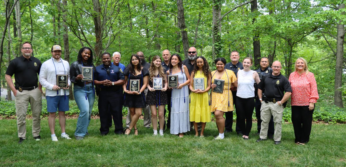 Furman_PD's tweet photo. Furman Police say farewell to our senior student workers and interns.  Thank you for your service, we wish you all the best in your future endeavors! https://t.co/l9hRoukiMi