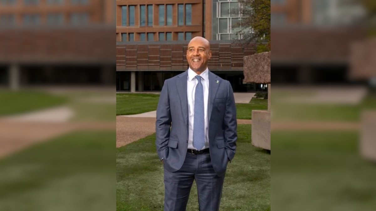 RiceCEVE's tweet image. The Department @RiceCEVE congratulates President @RegDesRoches on his election as @ASCETweets Distinguished Member. This prestigious recognition honors his contributions to disaster mitigation policy and engineering education excellence.
👉 Read more: bit.ly/431kk9O