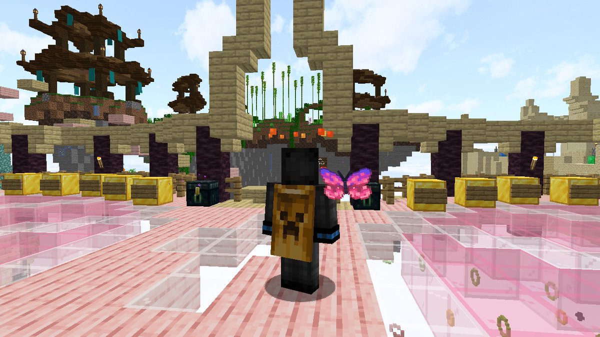 Invictable's tweet image. I&apos;ve waited 6 years to have this cape on java this is the best day ever