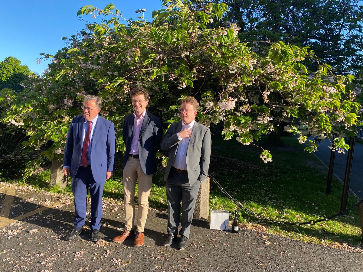 TCDLawSchool's tweet image. Congratulations to our colleague Daniel Gilligan who today successfully defended his PhD (no corrections).  Pictured here with his examiners, the Hon. Mr. Justice Gerard Hogan and Prof Colm O’Cinneide