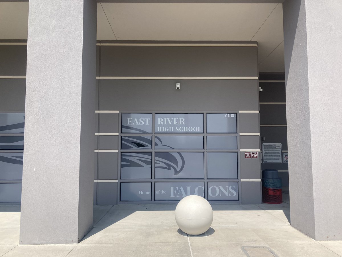 Brian Reynolds (@coachb_reynolds) on Twitter photo Appreciate <a href="/CoachAChappell/">Adam Chappell</a> HFC with East River HS for allowing me to talk to some of his athletes that fit the <a href="/StetsonFootball/">Stetson Football</a> mold! We to close to not tap in at this talent!!🔥 Good Luck this season coach! #DefendDeland #FloridaFirst <a href="/BIGshadowMIKE/">Coach Mike Jasper</a> Appreciate <a href="/CoachAChappell/">Adam Chappell</a> HFC with East River HS for allowing me to talk to some of his athletes that fit the <a href="/StetsonFootball/">Stetson Football</a> mold! We to close to not tap in at this talent!!🔥 Good Luck this season coach! #DefendDeland #FloridaFirst <a href="/BIGshadowMIKE/">Coach Mike Jasper</a>