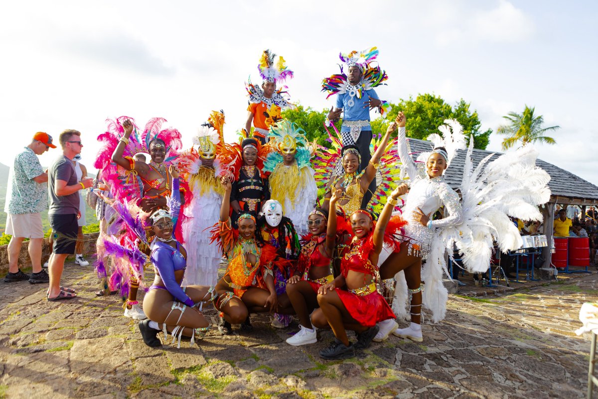 Experience the pulse of Antigua Carnival 2025 where the vibes will come Alive!
It's more than a festival; it's an experience, Be there! 🎉🇦🇬

Visit Antigua Barbuda Link in bio.

#VisitAntiguaBarbuda #LoveAntiguaBarbuda #AntiguaBarbuda #AntiguaAndBarbuda #AhLoveItHere