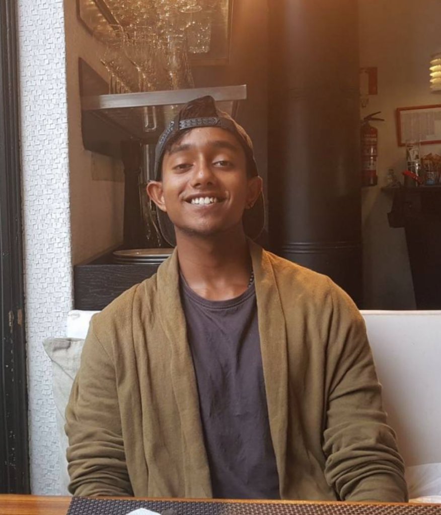 GirlieOnStrike's tweet image. This is the face of the boy they say “deserves a future” while Yumn was robbed of hers. No more hiding. No more lies.

@halah_hameed bring out your son.
@TransMaldivian fire him already.

Yassar Abdul Gafoor 

#JusticeForYumn