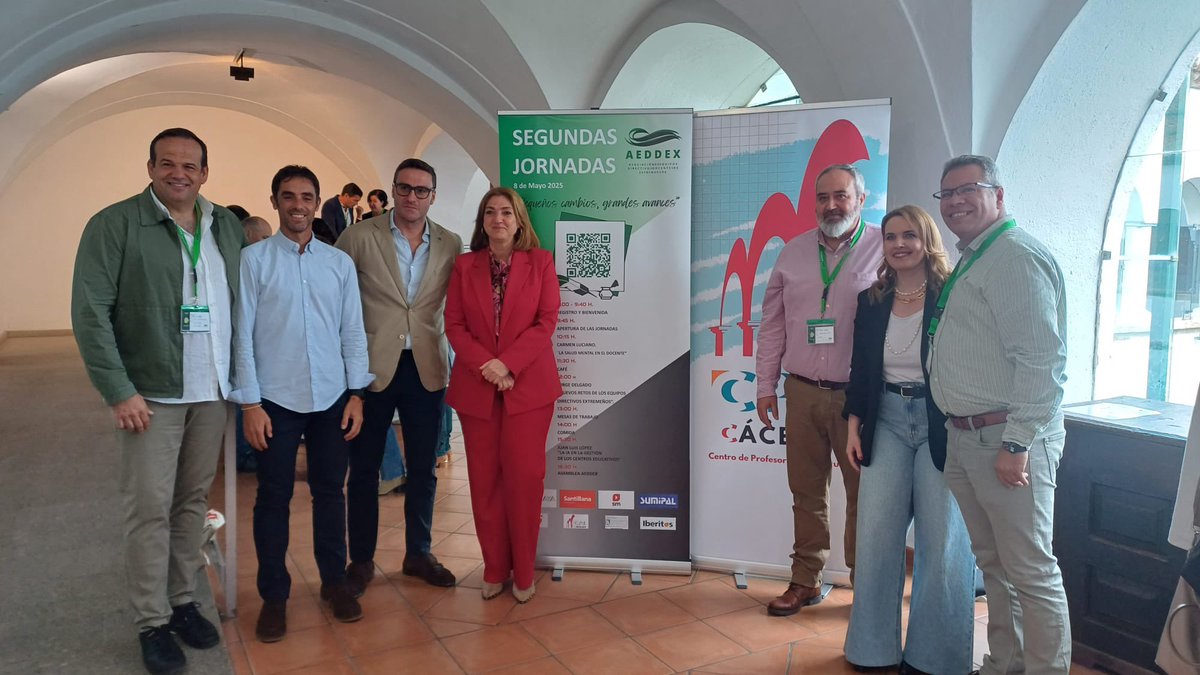 Segundas Jornadas AEDDEX,  “Pequeños cambios, grandes avances”. 
Por una escuela pública de calidad. Gracias a todos por el compromiso.