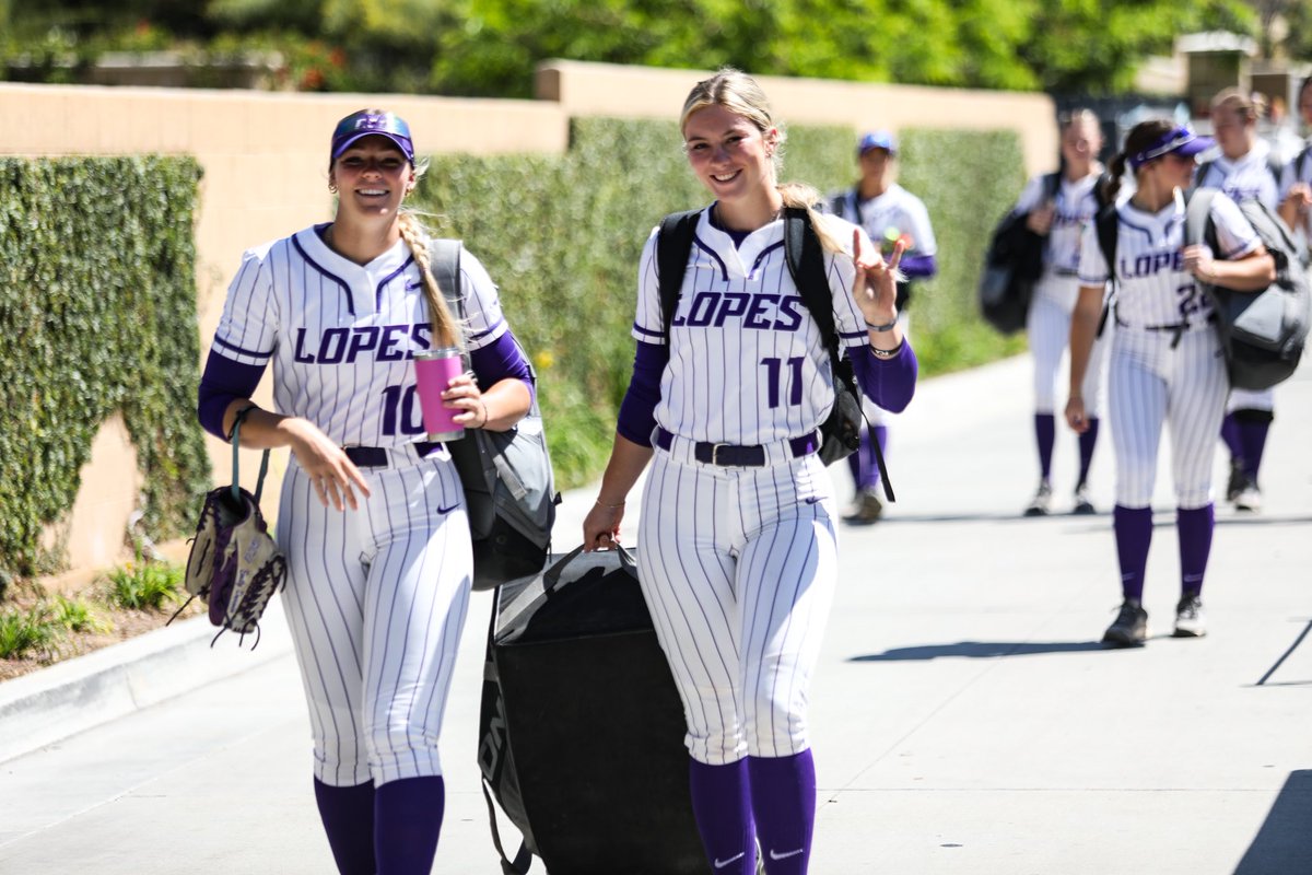 The Lopes are in the House. 🏠🥎

#LopesUp