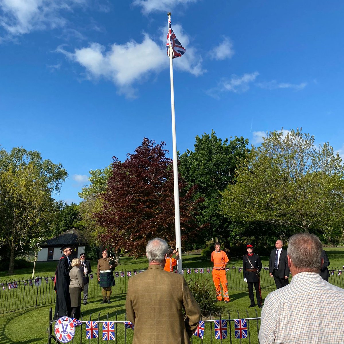 Today, we pause to remember the 8th May 1945: VE Day, Victory in Europe, and Victory in the cause of freedom.

A privilege to be at the flag raising in Barnstaple this morning, in honour of a generation that made extraordinary sacrifices for our future. Few of us will ever know