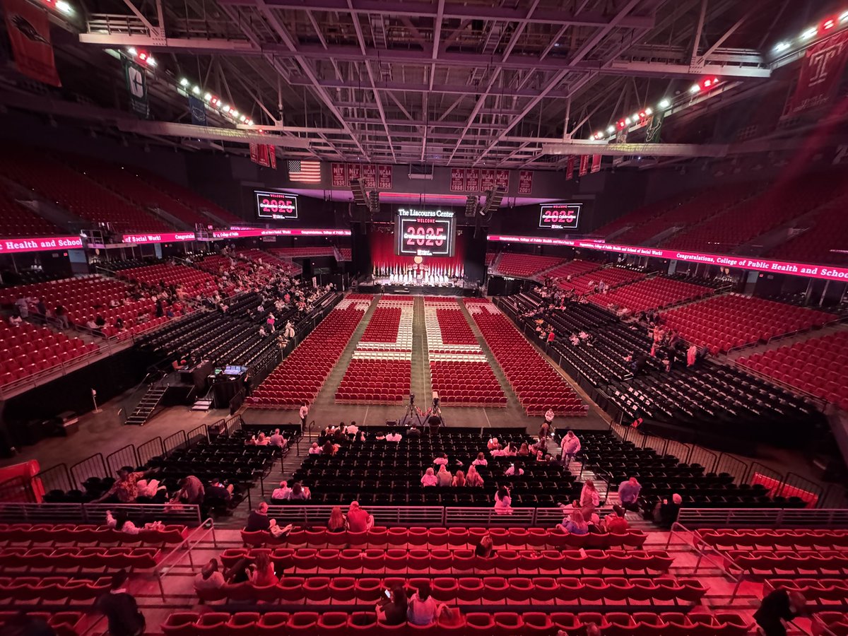 VideoHession's tweet image. Our Athletics Live Production team is producing 10 total @TempleUniv commencements between @LiacourasCenter and McGonigle Hall, including main commencement!
Also enjoy when my @TUKleincollege students stop in and ask how the broadcasts are going!