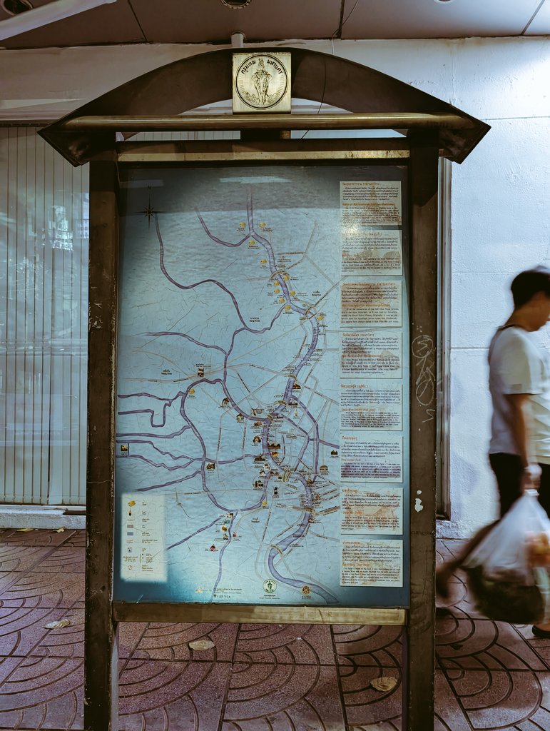 manatiww's tweet photo. Krung Thep Maha Nakhon: a name too long to carry, a city too kind to forget.
I'll be back when the time is right.
#AdoHibana #AdoHibana_Bangkok #AdoBKK2025 #ヒバナ https://t.co/L64WnhEV8U