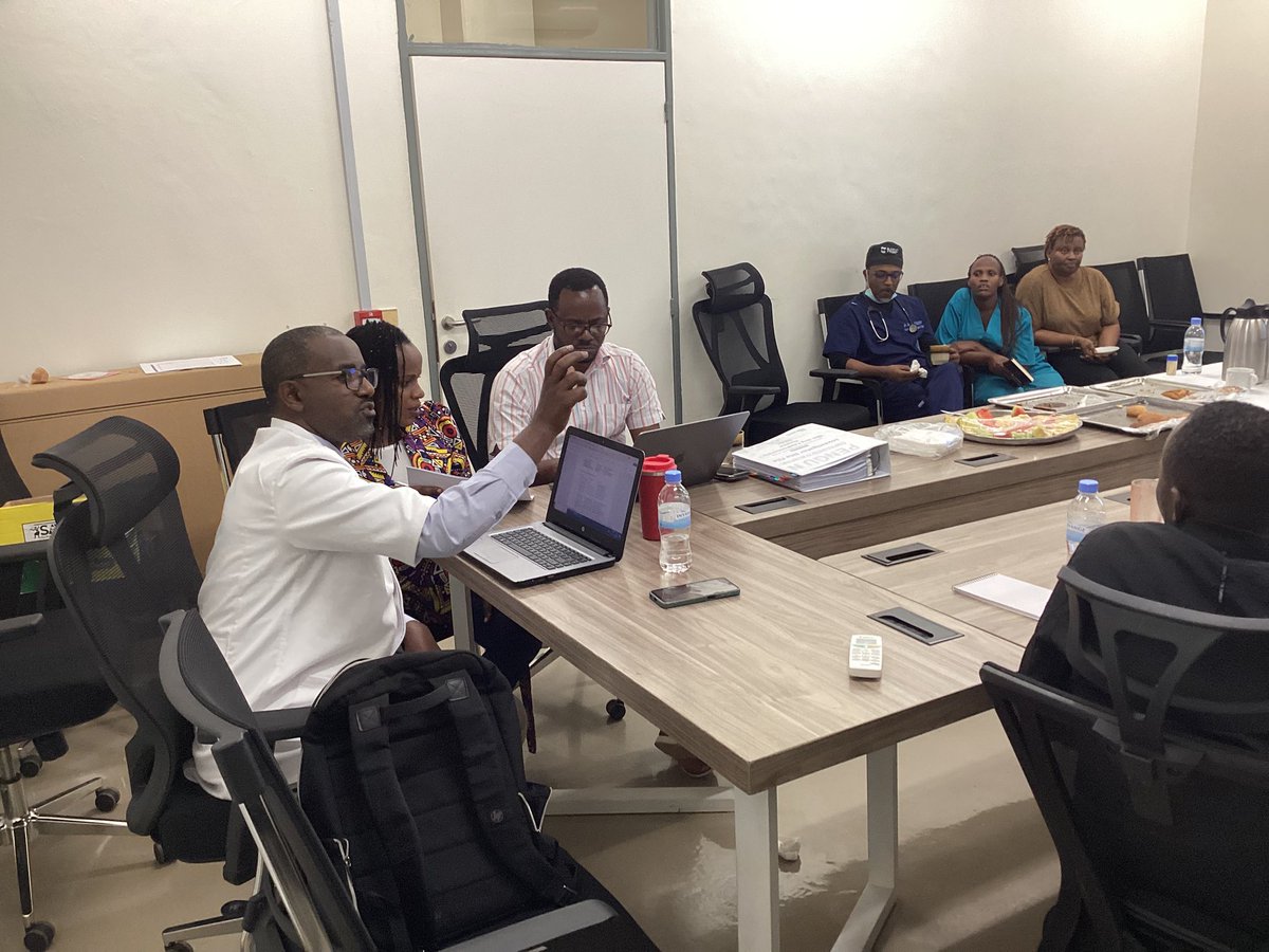 GSU_Rwanda's tweet photo. Today, we are at @kfaisalhospital for #SIV of upcoming study entitled PErioperative respiratory care aNd outcomes for patients underGoing hIgh risk abdomiNal surgery(PENGUIN).#PENGUIN, @GSU_Rwanda, @Fostino21 @uni_Rwanda, @NIHR_GSU. For more visit:https://t.co/tN78oxrbg8 https://t.co/CsAShyVD8P