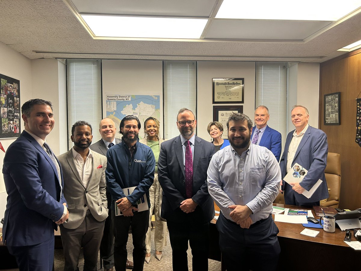 Sam Berger (@sambergerny) on Twitter photo Great to host the <a href="/QueensChamber/">Queens Chamber of Commerce</a> for another incredible Queens Day in Albany celebrating the small businesses which are the backbone of our amazing borough. Great to host the <a href="/QueensChamber/">Queens Chamber of Commerce</a> for another incredible Queens Day in Albany celebrating the small businesses which are the backbone of our amazing borough.
