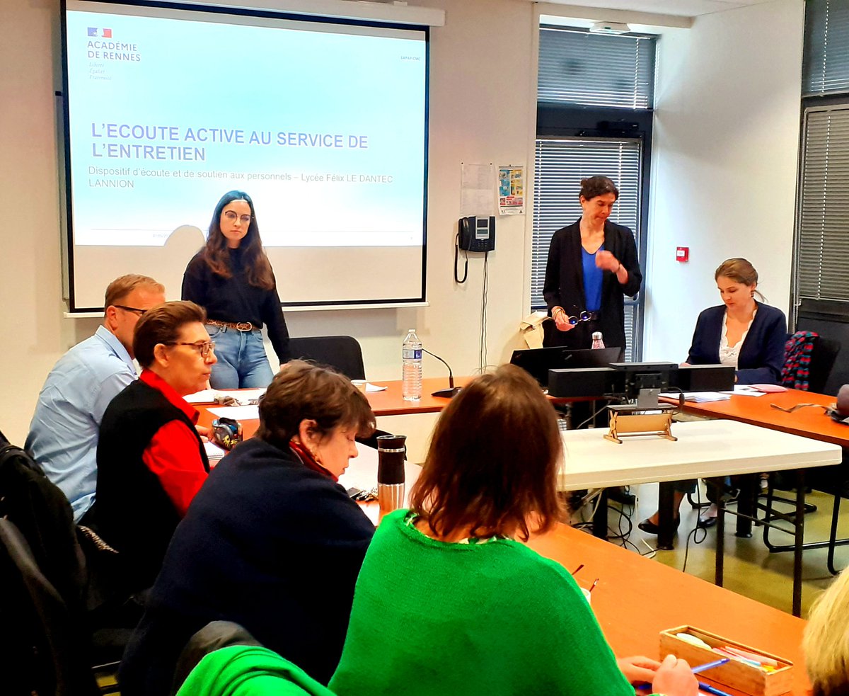 Formation à la méthode de l' écoute active pour un groupe de volontaires au lycée Félix Le Dantec #ecouteactive #santeautravail #lyceefelixledantec #lannion #Bretagne