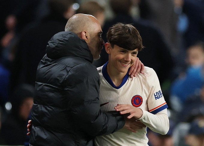 Reggie Walsh, Chelsea'nin Avrupa kupalarında ilk 11'de başlayan en genç oyuncusu olacak.

👶 16 yaş 200 gün