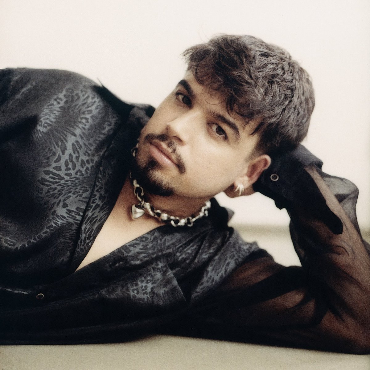 BRINCA - salta , bromea ; jump , joke.

open.spotify.com/track/78Zkbe5z…

La conecta tex-brasil llega a muakk con este sencillo bien esperado. Desde Dallas y São Paulo llegaron Nick, RKills y LAZA a ensoñar el hit de los dos hemisferios. Latin Club Samba y Funky en esta bomba.