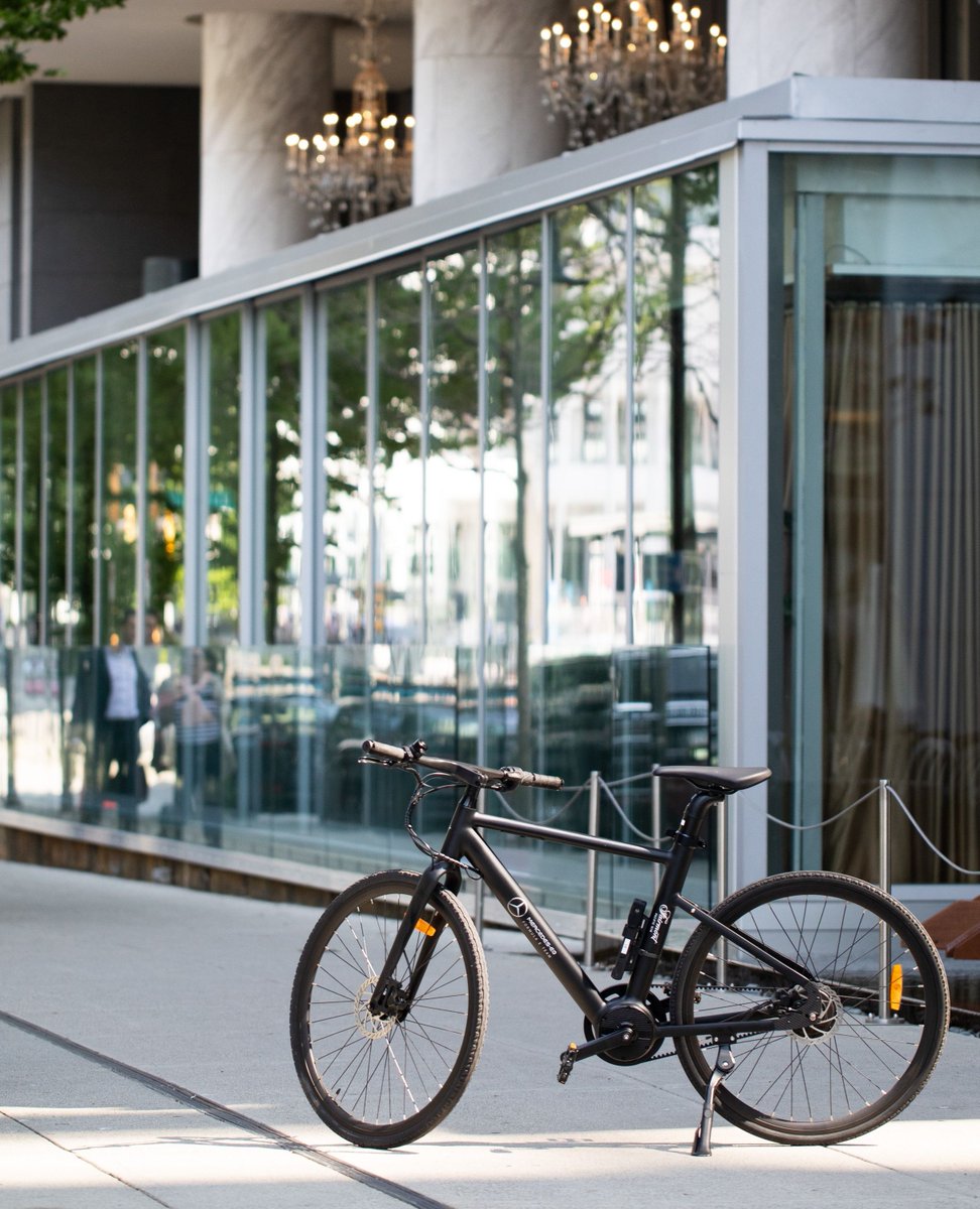 Your ride is ready 🚲

Our Bike Butlers are back for the season, here to outfit you with everything you need for a scenic spin around Vancouver.

Learn more: bit.ly/4a1eeaP