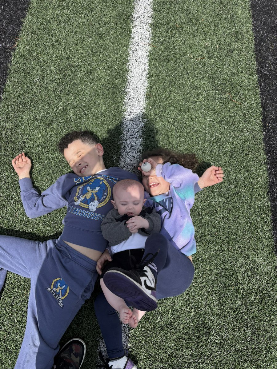 Thankful for this place, this team, my staff, and my family! This semester has been a whirlwind of emotions, but thankful to be right where my feet are every day! Time to punch the clock this summer and come back ready to go in the Fall! ⚫️🟠 #DogCheck <a href="/UnionBulldogFB/">Union Football</a>