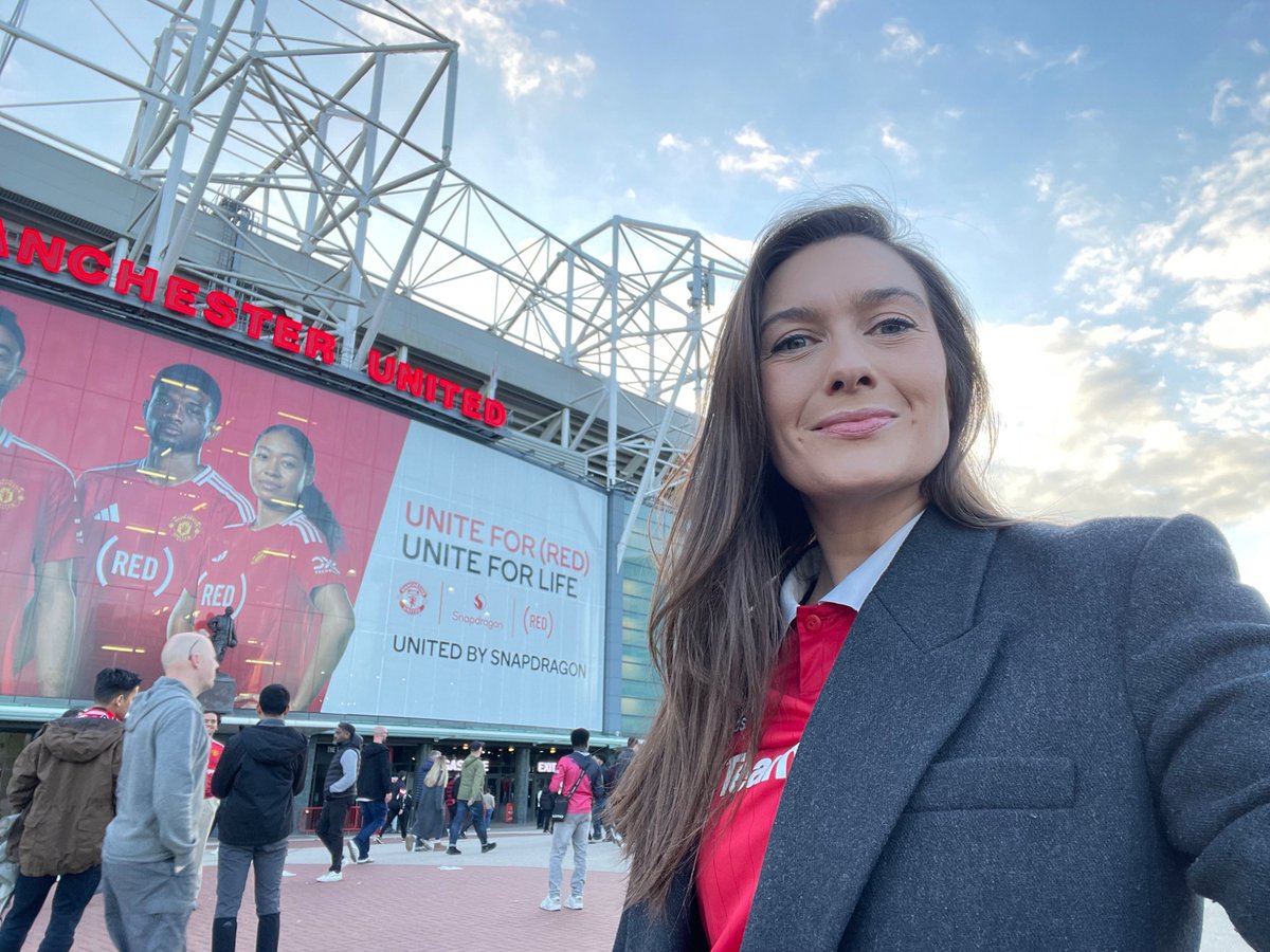 Live and direct! COME ON UNITED!!! YANITED TILL I DIE 🔴⚪️⚫️