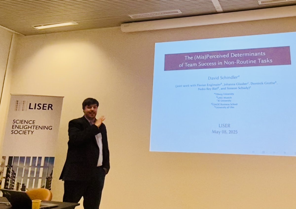 Manu Munoz-Herrera (@manumunozherrer) on Twitter photo Today in our 3E seminar series at <a href="/LISERinLUX/">LISER</a>. <a href="/DSchindlerEcon/">David Schindler</a> from <a href="/TilburgU/">Tilburg University</a> presented his work on "The (mis)perceived determinants of team success". Thanks David for the very thought provoking talk and for sharing your time and comments with our PhD students. Today in our 3E seminar series at <a href="/LISERinLUX/">LISER</a>. <a href="/DSchindlerEcon/">David Schindler</a> from <a href="/TilburgU/">Tilburg University</a> presented his work on "The (mis)perceived determinants of team success". Thanks David for the very thought provoking talk and for sharing your time and comments with our PhD students.