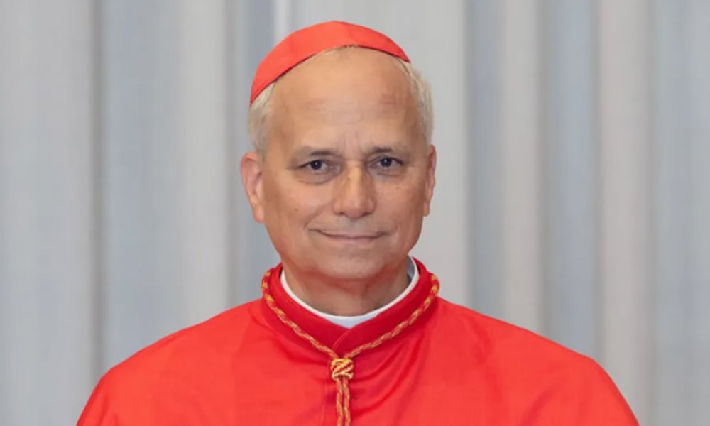 Eylul9888's tweet image. Yeni #Papa, Amerikalı Francis Prevost - Adı "Leo XIV"
merikalı Francis Prevost, Roma #Katolik Kilisesi'nin 267. Papası'dır. Daha spesifik olarak, bu Perşembe öğleden sonra saat 19:00'dan kısa bir süre sonra  Konsey'in 4. oylamasında seçildi .
Vaftiz edildiği isim 14. Leo'dur .