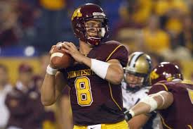 PairAndSparePod's tweet image. Episode 101 presented by @JaxCafe
@Gaardsy, @chipscoggins, and @RyanBurnsMN are joined by...
Former #Gophers QB Adam Weber
The long time Minnesota record holder goes in-depth on his career!
Podcast: linktr.ee/PairAndASpareP…
YouTube: youtu.be/XfuUKfCpBaw?si…