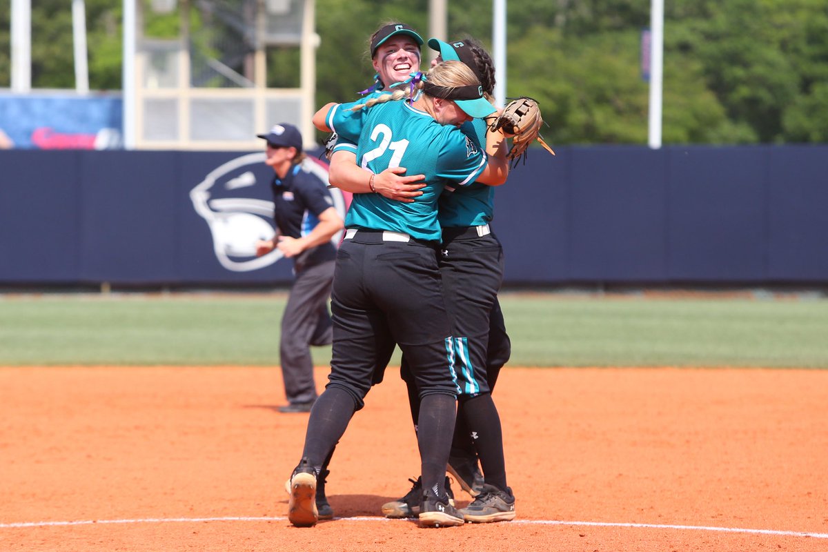 Mady Volpe tweet media