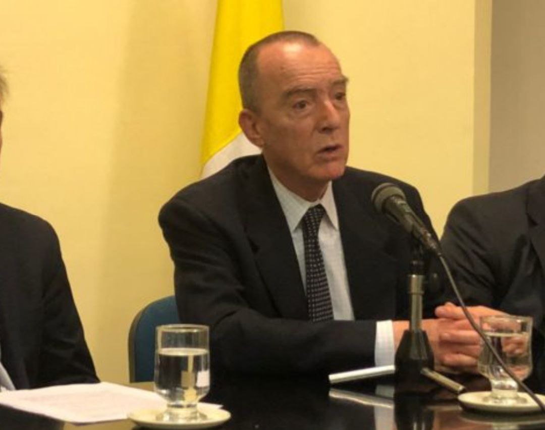 Agencia FARO (@agencia_faro) on Twitter photo #ÚltimaHora. Nos comunican que el profesor mendocino Juan Fernando Segovia, insigne colaborador de la Ciudad Católica, la revista VERBO y el periódico LA ESPERANZA (<a href="/DiarioEsperanza/">La Esperanza</a>), acaba de fallecer. A falta de más información, rogamos oraciones por su alma #ÚltimaHora. Nos comunican que el profesor mendocino Juan Fernando Segovia, insigne colaborador de la Ciudad Católica, la revista VERBO y el periódico LA ESPERANZA (<a href="/DiarioEsperanza/">La Esperanza</a>), acaba de fallecer. A falta de más información, rogamos oraciones por su alma