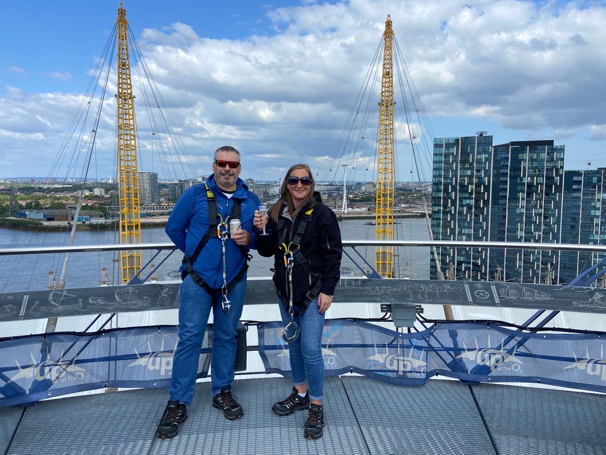 DursleyRam's tweet photo. Having today completed #upattheo2 Not sure if I should change my challenge from #100PeaksInMay to #101PeaksInMay - got the #dcfc badge in though https://t.co/xL0wHdzf3O