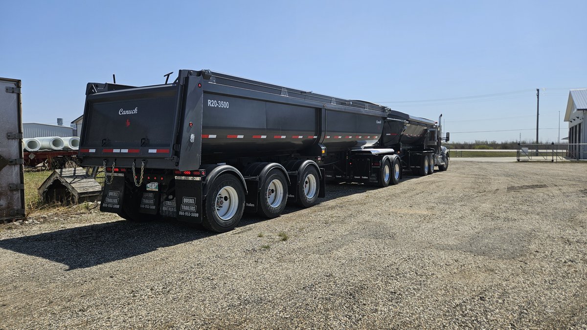 RichardWiebe204's tweet image. We would like to thank Bayview construction on the purchase of their new 2026 Canuck Trailers tandem axle lead side dump and triple axle end dump. #haulmore #everyhaul #canucktrailers #quereltrailers #enddump #graveltrailers