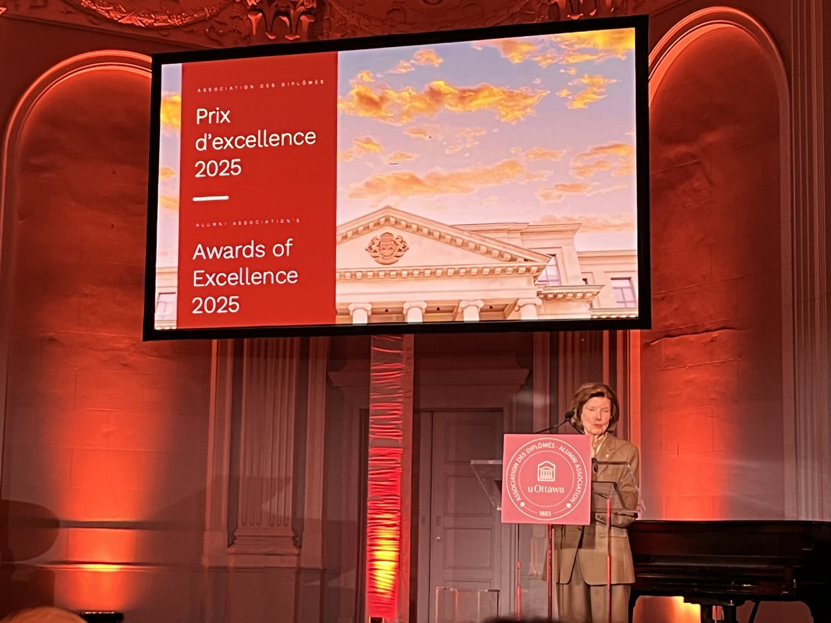 uOttawa Sciences de la santé | Health Sciences (@uottawahealthsc) on Twitter photo La semaine dernière, deux remarquables diplômées de la Faculté des sciences de la santé ont été honorées lors de la remise des Prix d'excellence <a href="/uOttawa/">Université d'Ottawa | University of Ottawa</a>! Nos félicitations à Brianna Hennessy, Diplômée de l'année, et à Huguette Labelle, reconnue pour son engagement envers uOttawa La semaine dernière, deux remarquables diplômées de la Faculté des sciences de la santé ont été honorées lors de la remise des Prix d'excellence <a href="/uOttawa/">Université d'Ottawa | University of Ottawa</a>! Nos félicitations à Brianna Hennessy, Diplômée de l'année, et à Huguette Labelle, reconnue pour son engagement envers uOttawa