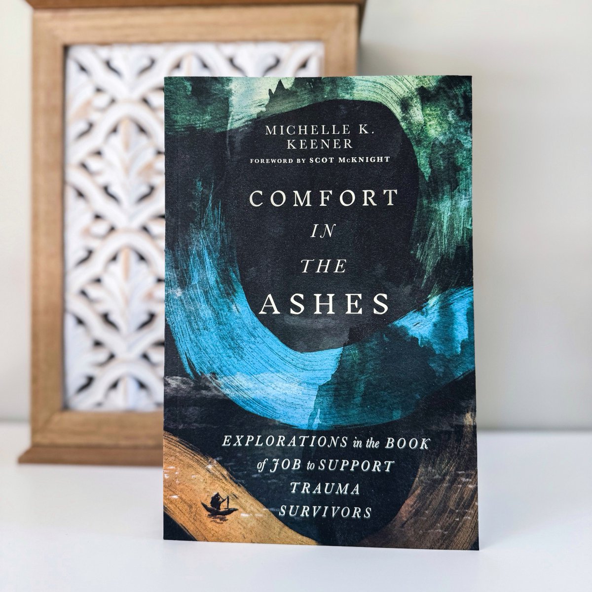 Today for Mental Health Awareness Month, we're highlighting 'Comfort in the Ashes: Explorations in the Book of Job to Support Trauma Survivors' by <a href="/MKeenerWrites/">Michelle Keener, PhD</a>.

"Trauma brings people to the ash heap, so that is where the church needs to go."

Order now: bookshop.org/p/books/comfor…