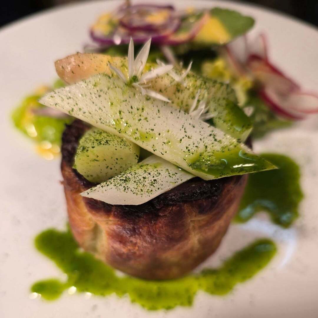 Asparagus tart instagr.am/p/DJZ1uB5oeih/