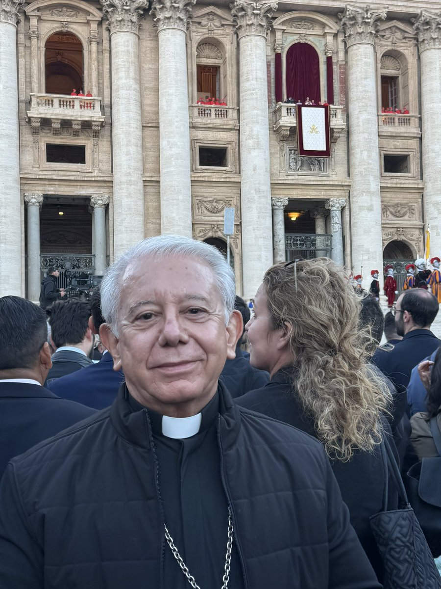 Mons. Ramón Castro tweet media