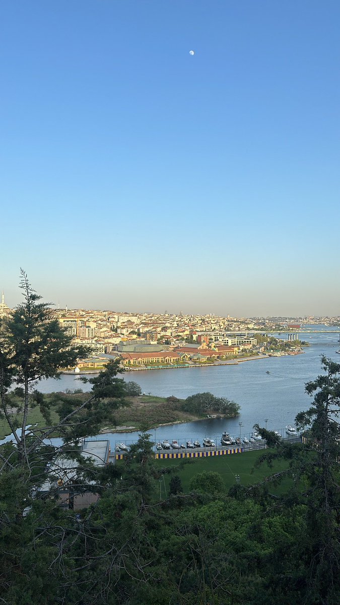 كان ودي اني حضرت ولاكن الجايات اكثر بإذن الله 

شكرا لـ <a href="/IMSIU_PsyClub/">نادي علم النفس</a> على الدعوه 🙏🤍