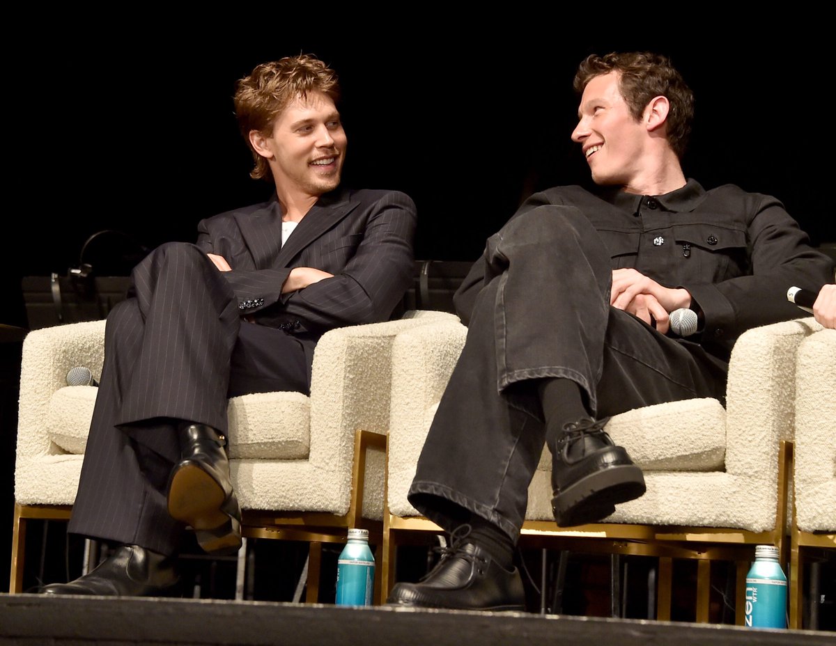 when you realize it has been one whole year since we last saw them together…