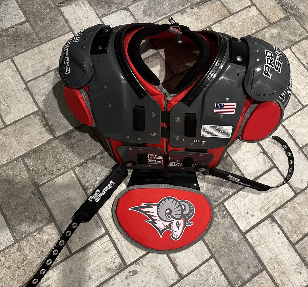Blake Golden (@blakegolden) on Twitter photo ๐คด <a href="/NoahGrubbsQB/">Noah Grubbs โ</a> new drip. We thank you for repping the brand. <a href="/ProSports_Pads/">ProSportsPads</a> <a href="/BakersSports/">Baker's Sports</a> ๐คด <a href="/NoahGrubbsQB/">Noah Grubbs โ</a> new drip. We thank you for repping the brand. <a href="/ProSports_Pads/">ProSportsPads</a> <a href="/BakersSports/">Baker's Sports</a>