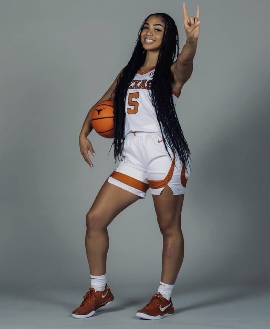 E J π (@ejayarrow) on Twitter photo NEWS: Laila Phelia (Texas transfer) has committed to Syracuse, according to <a href="/syracusedotcom/">syracuse.com</a>. NEWS: Laila Phelia (Texas transfer) has committed to Syracuse, according to <a href="/syracusedotcom/">syracuse.com</a>.