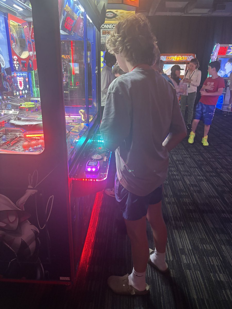 Mr. Verrona (@verronatms) on Twitter photo 