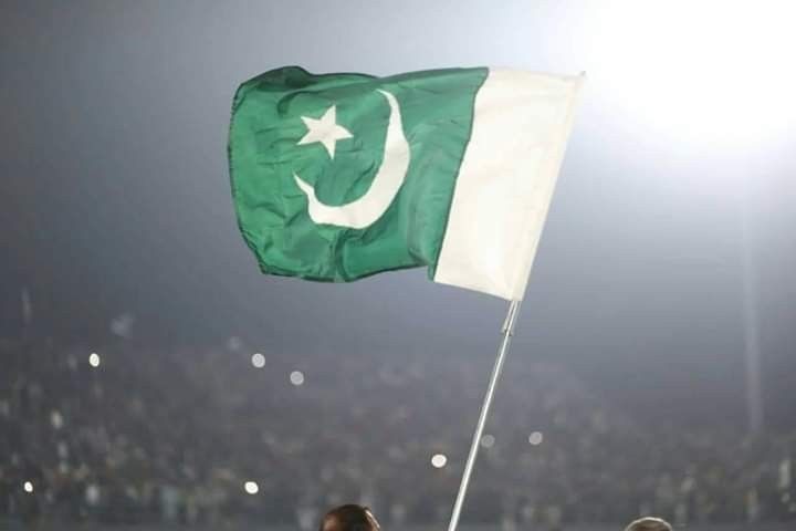 valuepartner_05's tweet photo. ONLY PAKISTANI WILL LIKE THIS POST ❤️🔥

#IndiaPakistanWar #draneattacks #lahoris #multan #indiannavy https://t.co/UhyjOerMna