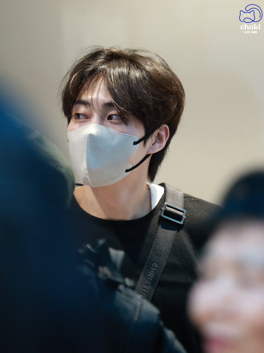 lllsx_0408's tweet photo. 250509 ICN 인천공항✈️  출발

InchenAirport to MNL

#김민석  #金珉锡 #KIMMINSEOK 
#시우민 #XIUMIN #シウミン #秀珉 
#weareoneEXO #엑소 #EXO 
@XIUMIN_INB100 @weareoneEXO https://t.co/Si09EGhukh