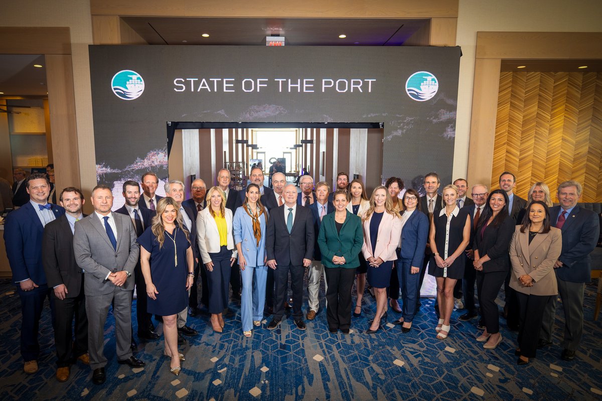 PortofVirginia's tweet photo. At America's Most Modern Gateway, we are designing and building the future of the supply chain. Our tried and true, tested resiliency is a testament to our strength and commitment. Our port community is strong, and our future is bright. https://t.co/Bol68pGWPH