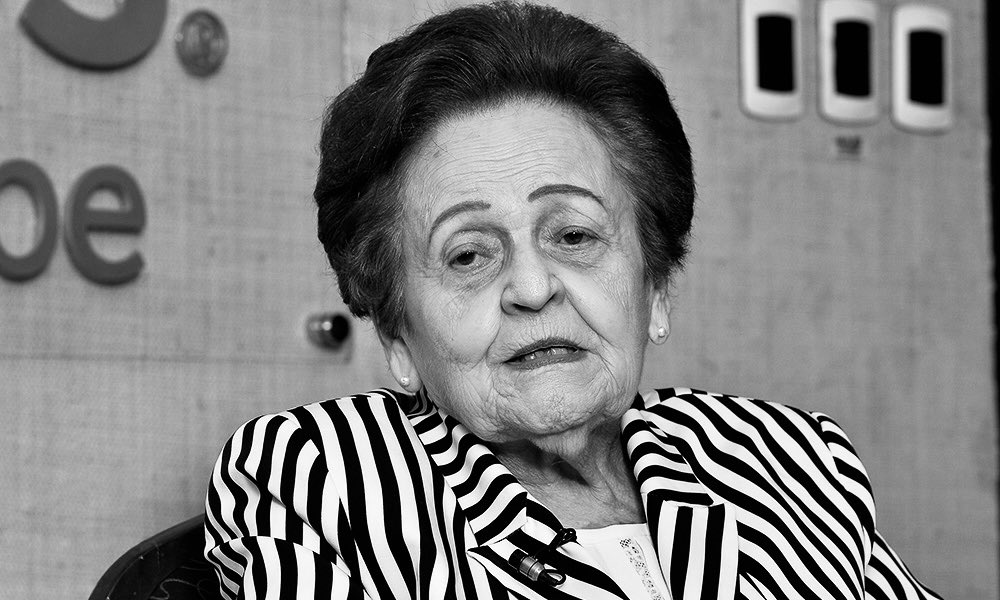 Doña Mary Pérez de Marranzini fue una dama que con amor convirtió su vida en ejemplo de servicio.  Filántropa y activista social, siempre será recordada por su incansable labor en favor de las personas con discapacidad en la República Dominicana. Que en paz descanse.
